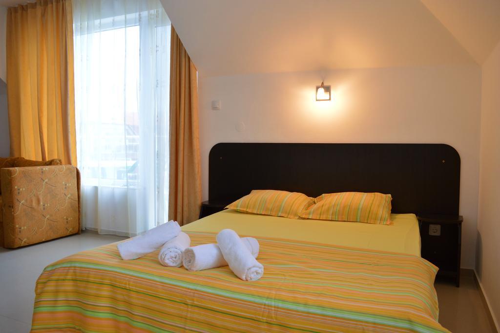 לוזנטס Hotel Paradise חדר תמונה