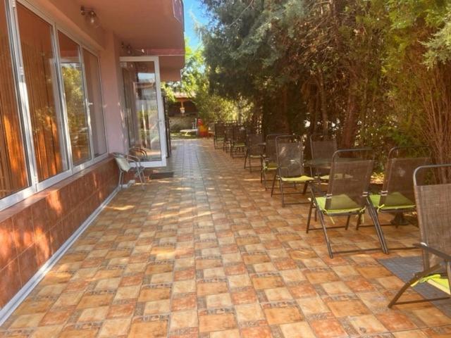 לוזנטס Hotel Paradise מראה חיצוני תמונה